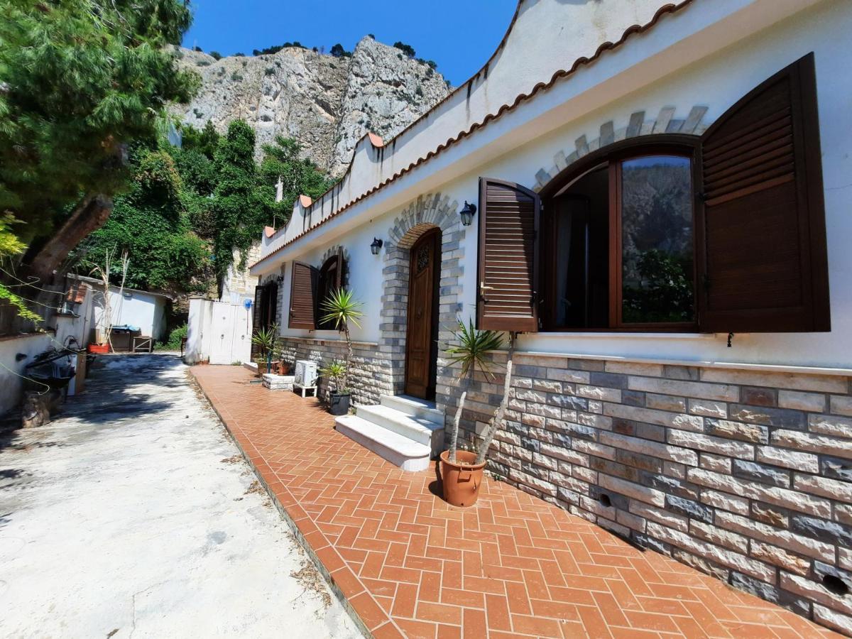House Baldanza Villa By The Sea 팔레르모 외부 사진